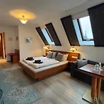 Hotel Parkschloesschen 3*