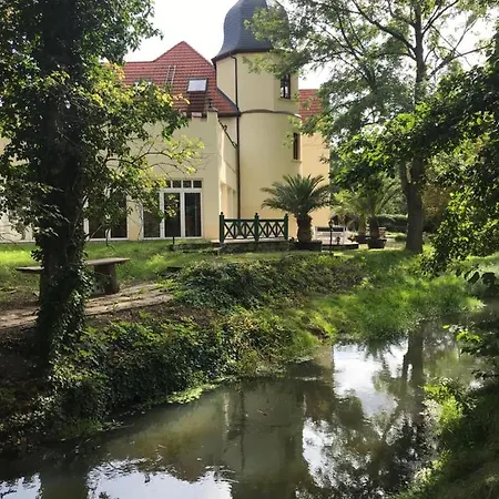 Hotel Parkschloesschen Maasdorf (Brandenburg)