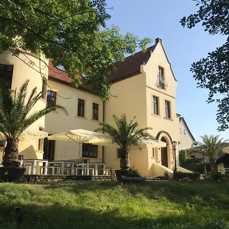 Szálloda Parkschloesschen Maasdorf
