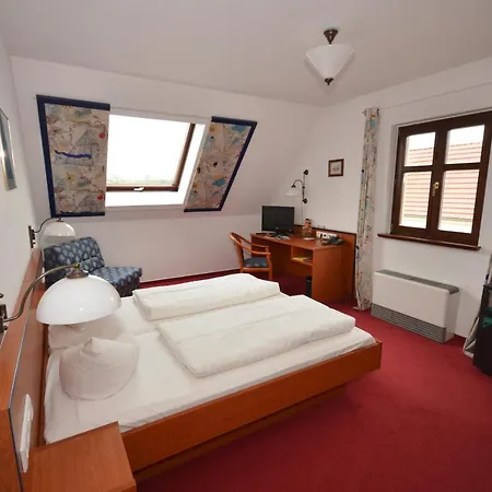 Parkschlößchen Hotel Maasdorf (Brandenburg)