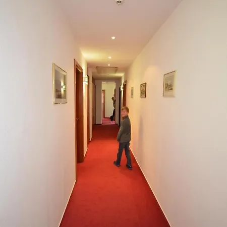 Hotel Parkschlößchen 3*