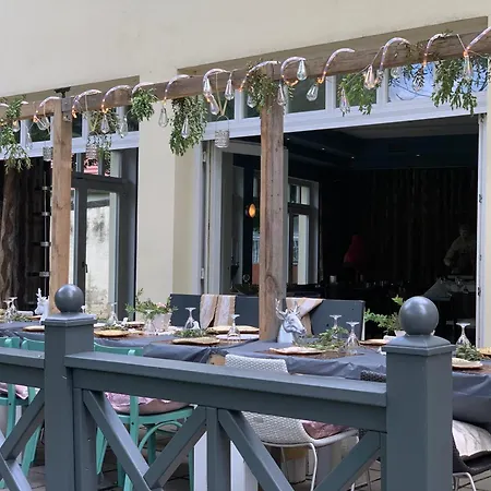 Parkschloesschen Szálloda 3*