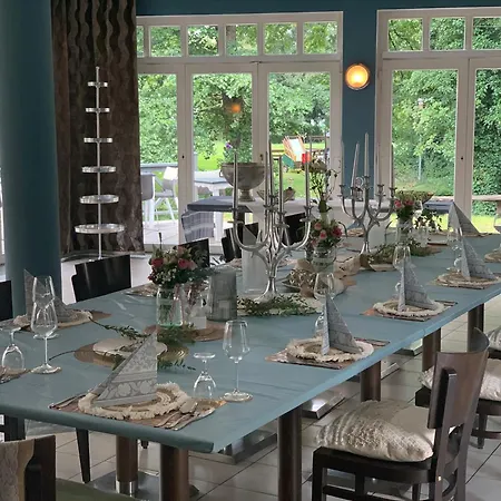 Parkschloesschen Hotel Maasdorf (Brandenburg)