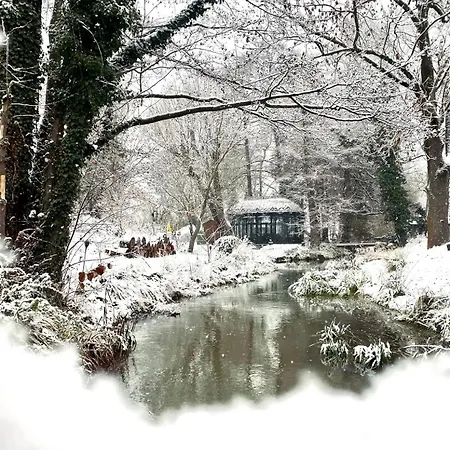 Parkschloesschen Maasdorf (Brandenburg)