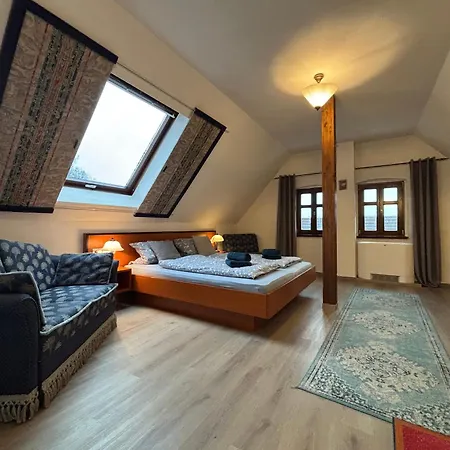 Parkschloesschen Szálloda 3*
