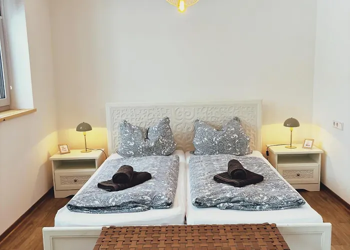 Parkschloesschen Maasdorf (Brandenburg)