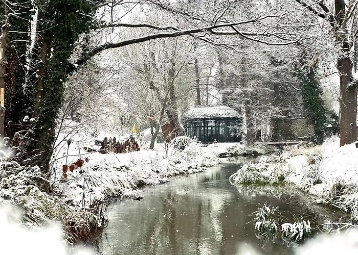 Parkschloesschen Maasdorf (Brandenburg)