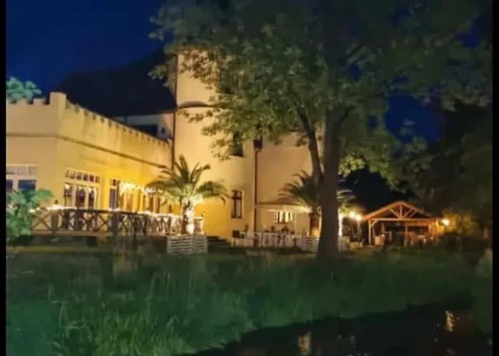 Hotel Parkschloesschen 3*